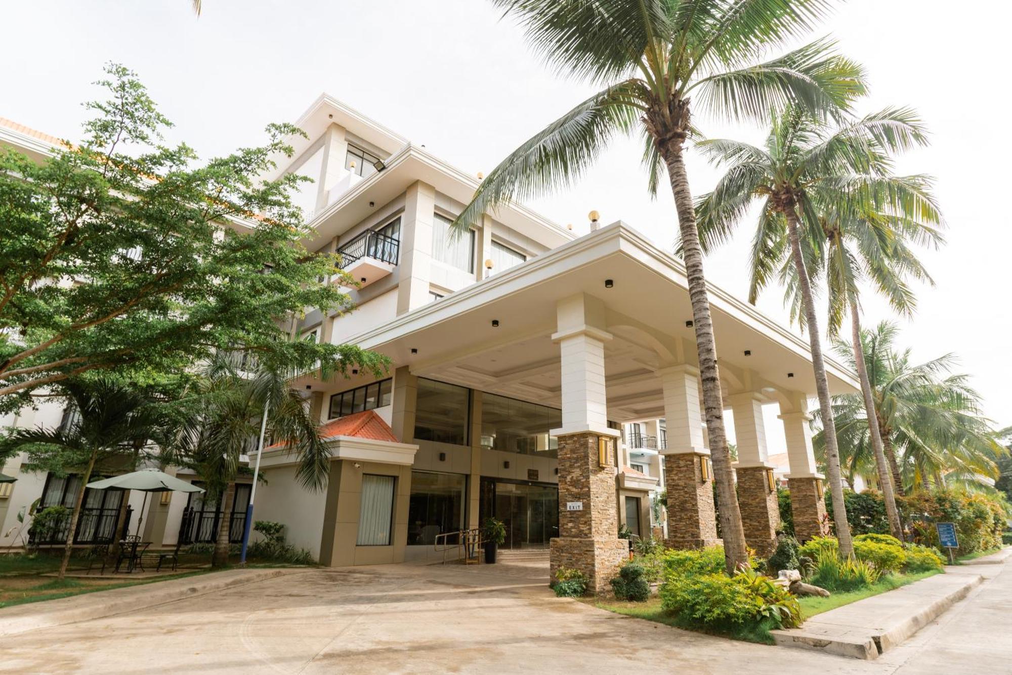 Costa Palawan Resort Puerto Princesa Exterior photo